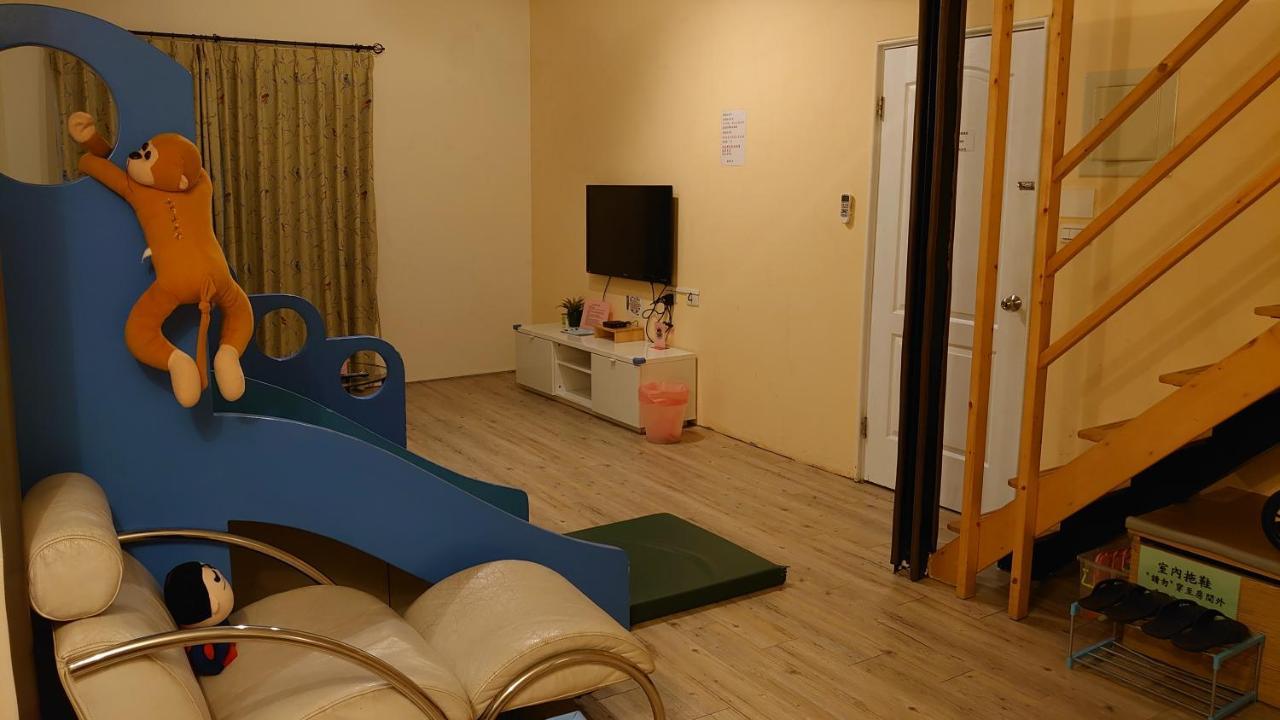Jack'S House Apartment ไถหนาน ภายนอก รูปภาพ