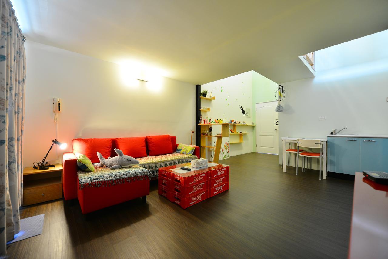 Jack'S House Apartment ไถหนาน ภายนอก รูปภาพ